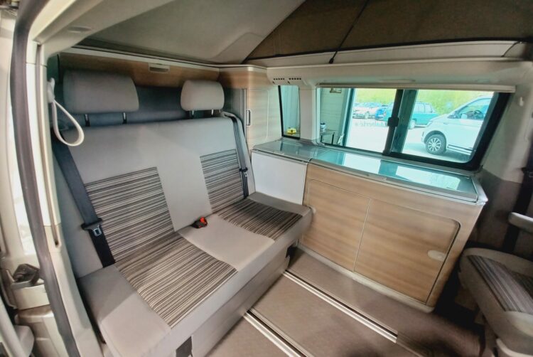 California 31, California 64, Combi 31, Combi 64, Location van 31, Location van 64, T5 / T6 31, T5 / T6 64, Van aménagé 31, Van aménagé 64, Véhicule de loisir 31, Véhicule de loisir 64, VW 31, VW 64