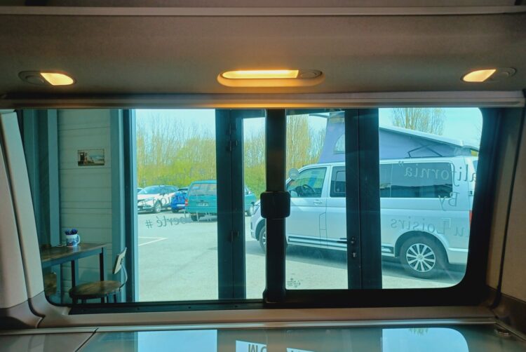 California 31, California 64, Combi 31, Combi 64, Location van 31, Location van 64, T5 / T6 31, T5 / T6 64, Van aménagé 31, Van aménagé 64, Véhicule de loisir 31, Véhicule de loisir 64, VW 31, VW 64