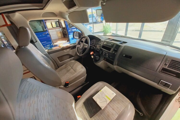 California 31, California 64, Combi 31, Combi 64, Location van 31, Location van 64, T5 / T6 31, T5 / T6 64, Van aménagé 31, Van aménagé 64, Véhicule de loisir 31, Véhicule de loisir 64, VW 31, VW 64