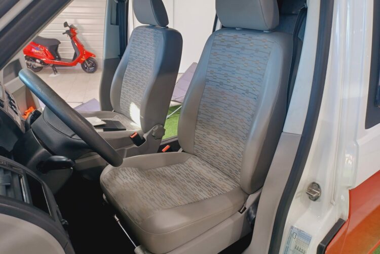 California 31, California 64, Combi 31, Combi 64, Location van 31, Location van 64, T5 / T6 31, T5 / T6 64, Van aménagé 31, Van aménagé 64, Véhicule de loisir 31, Véhicule de loisir 64, VW 31, VW 64