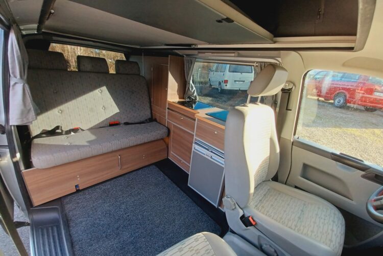 California 31, California 64, Combi 31, Combi 64, Location van 31, Location van 64, T5 / T6 31, T5 / T6 64, Van aménagé 31, Van aménagé 64, Véhicule de loisir 31, Véhicule de loisir 64, VW 31, VW 64