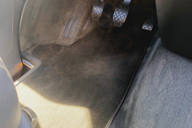 California 31, California 64, Combi 31, Combi 64, Location van 31, Location van 64, T5 / T6 31, T5 / T6 64, Van aménagé 31, Van aménagé 64, Véhicule de loisir 31, Véhicule de loisir 64, VW 31, VW 64