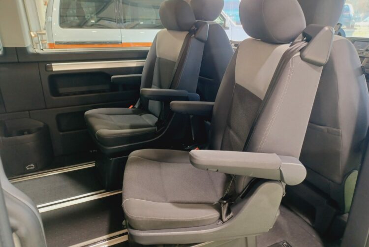 California 31, California 64, Combi 31, Combi 64, Location van 31, Location van 64, T5 / T6 31, T5 / T6 64, Van aménagé 31, Van aménagé 64, Véhicule de loisir 31, Véhicule de loisir 64, VW 31, VW 64