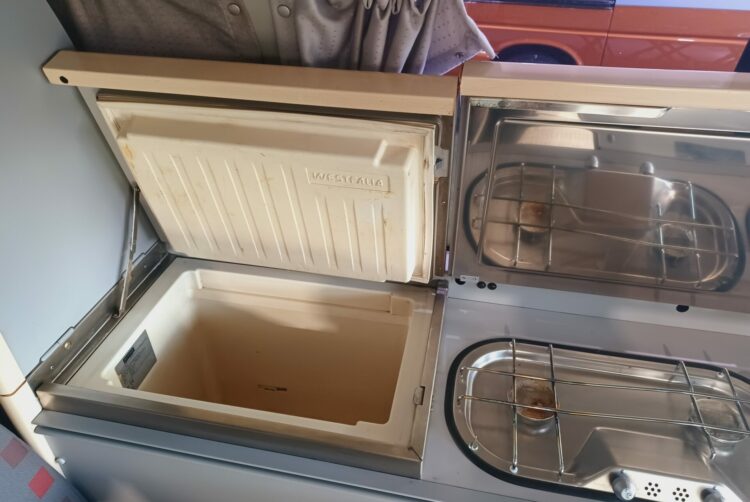 California 31, California 64, Combi 31, Combi 64, Location van 31, Location van 64, T5 / T6 31, T5 / T6 64, Van aménagé 31, Van aménagé 64, Véhicule de loisir 31, Véhicule de loisir 64, VW 31, VW 64