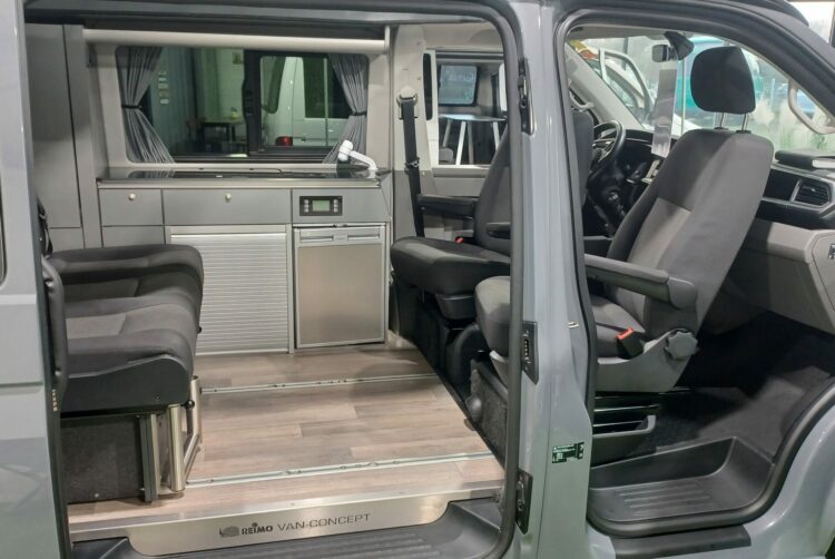 California 31, California 64, Combi 31, Combi 64, Location van 31, Location van 64, T5 / T6 31, T5 / T6 64, Van aménagé 31, Van aménagé 64, Véhicule de loisir 31, Véhicule de loisir 64, VW 31, VW 64