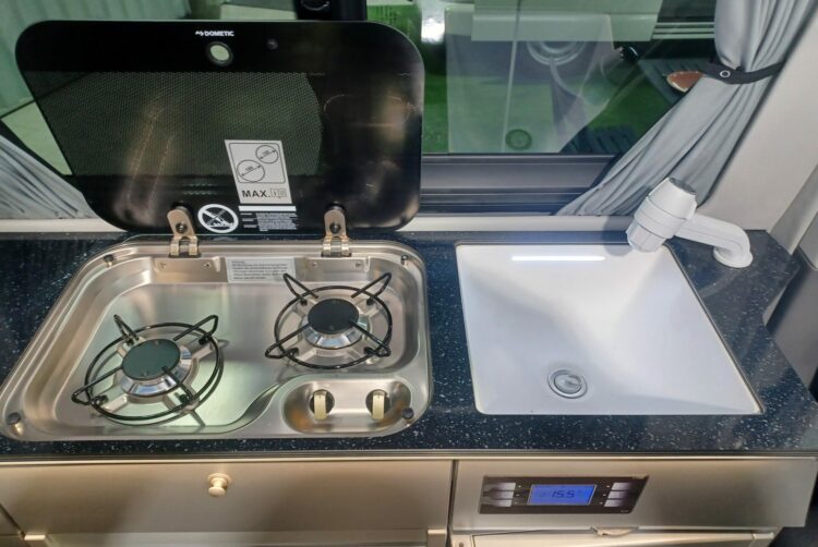 California 31, California 64, Combi 31, Combi 64, Location van 31, Location van 64, T5 / T6 31, T5 / T6 64, Van aménagé 31, Van aménagé 64, Véhicule de loisir 31, Véhicule de loisir 64, VW 31, VW 64