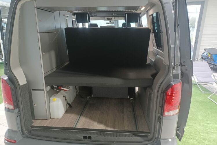 California 31, California 64, Combi 31, Combi 64, Location van 31, Location van 64, T5 / T6 31, T5 / T6 64, Van aménagé 31, Van aménagé 64, Véhicule de loisir 31, Véhicule de loisir 64, VW 31, VW 64