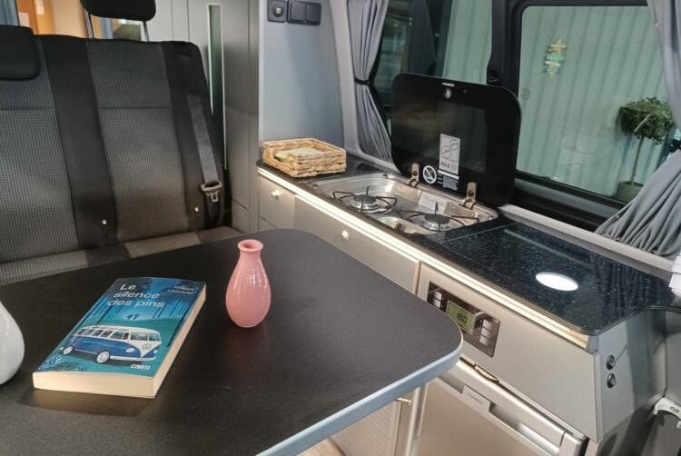 California 31, California 64, Combi 31, Combi 64, Location van 31, Location van 64, T5 / T6 31, T5 / T6 64, Van aménagé 31, Van aménagé 64, Véhicule de loisir 31, Véhicule de loisir 64, VW 31, VW 64