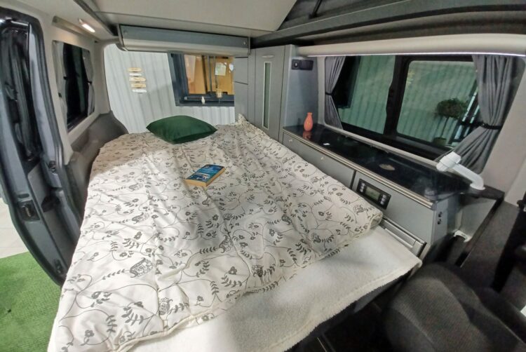 California 31, California 64, Combi 31, Combi 64, Location van 31, Location van 64, T5 / T6 31, T5 / T6 64, Van aménagé 31, Van aménagé 64, Véhicule de loisir 31, Véhicule de loisir 64, VW 31, VW 64