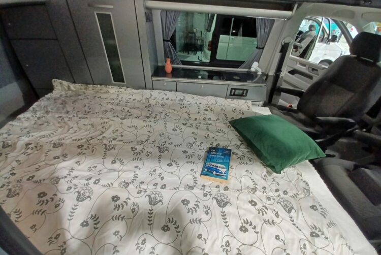 California 31, California 64, Combi 31, Combi 64, Location van 31, Location van 64, T5 / T6 31, T5 / T6 64, Van aménagé 31, Van aménagé 64, Véhicule de loisir 31, Véhicule de loisir 64, VW 31, VW 64