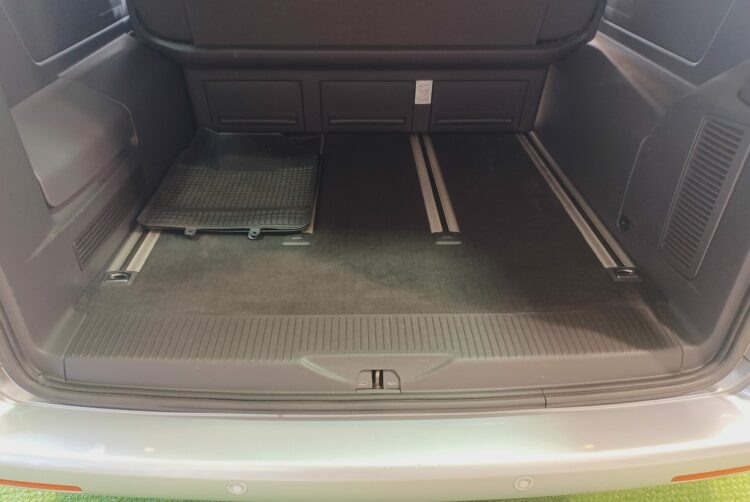 California 31, California 64, Combi 31, Combi 64, Location van 31, Location van 64, T5 / T6 31, T5 / T6 64, Van aménagé 31, Van aménagé 64, Véhicule de loisir 31, Véhicule de loisir 64, VW 31, VW 64