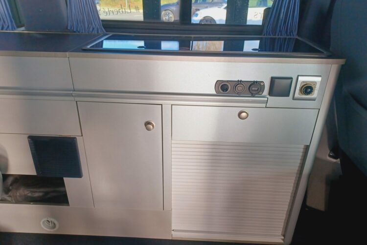 California 31, California 64, Combi 31, Combi 64, Location van 31, Location van 64, T5 / T6 31, T5 / T6 64, Van aménagé 31, Van aménagé 64, Véhicule de loisir 31, Véhicule de loisir 64, VW 31, VW 64