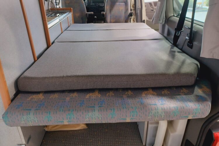 California 31, California 64, Combi 31, Combi 64, Location van 31, Location van 64, T5 / T6 31, T5 / T6 64, Van aménagé 31, Van aménagé 64, Véhicule de loisir 31, Véhicule de loisir 64, VW 31, VW 64