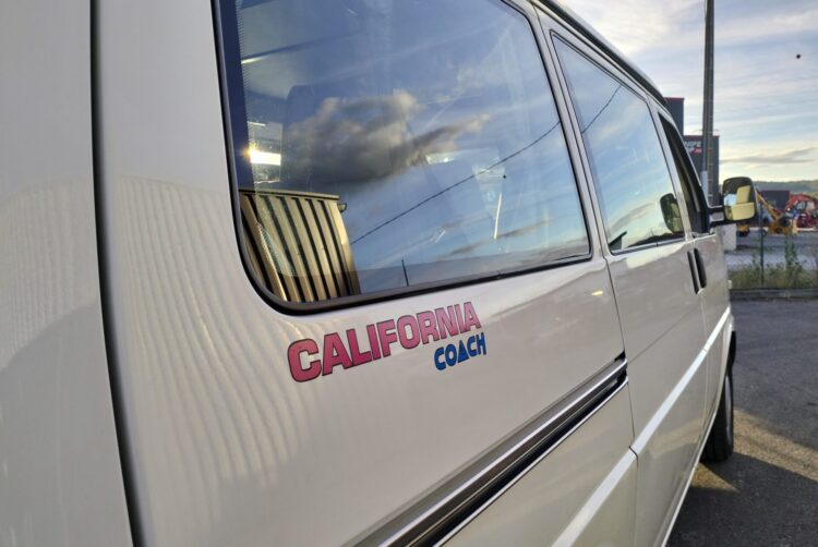 California 31, California 64, Combi 31, Combi 64, Location van 31, Location van 64, T5 / T6 31, T5 / T6 64, Van aménagé 31, Van aménagé 64, Véhicule de loisir 31, Véhicule de loisir 64, VW 31, VW 64