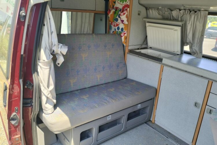 California 31, California 64, Combi 31, Combi 64, Location van 31, Location van 64, T5 / T6 31, T5 / T6 64, Van aménagé 31, Van aménagé 64, Véhicule de loisir 31, Véhicule de loisir 64, VW 31, VW 64
