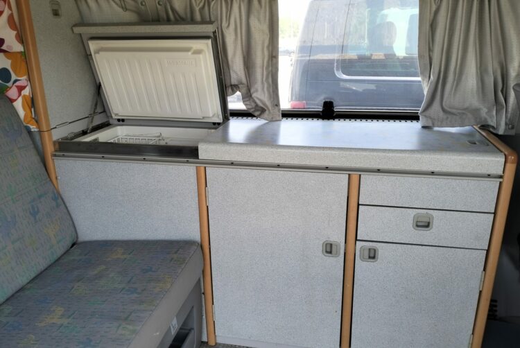 California 31, California 64, Combi 31, Combi 64, Location van 31, Location van 64, T5 / T6 31, T5 / T6 64, Van aménagé 31, Van aménagé 64, Véhicule de loisir 31, Véhicule de loisir 64, VW 31, VW 64